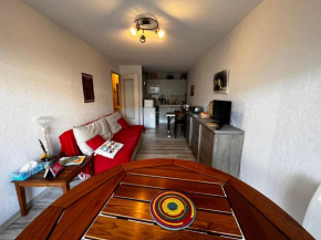 Appartement avec Terrasse à 50m de la Plage des Sables-d'Olonne - FR-1-197-429